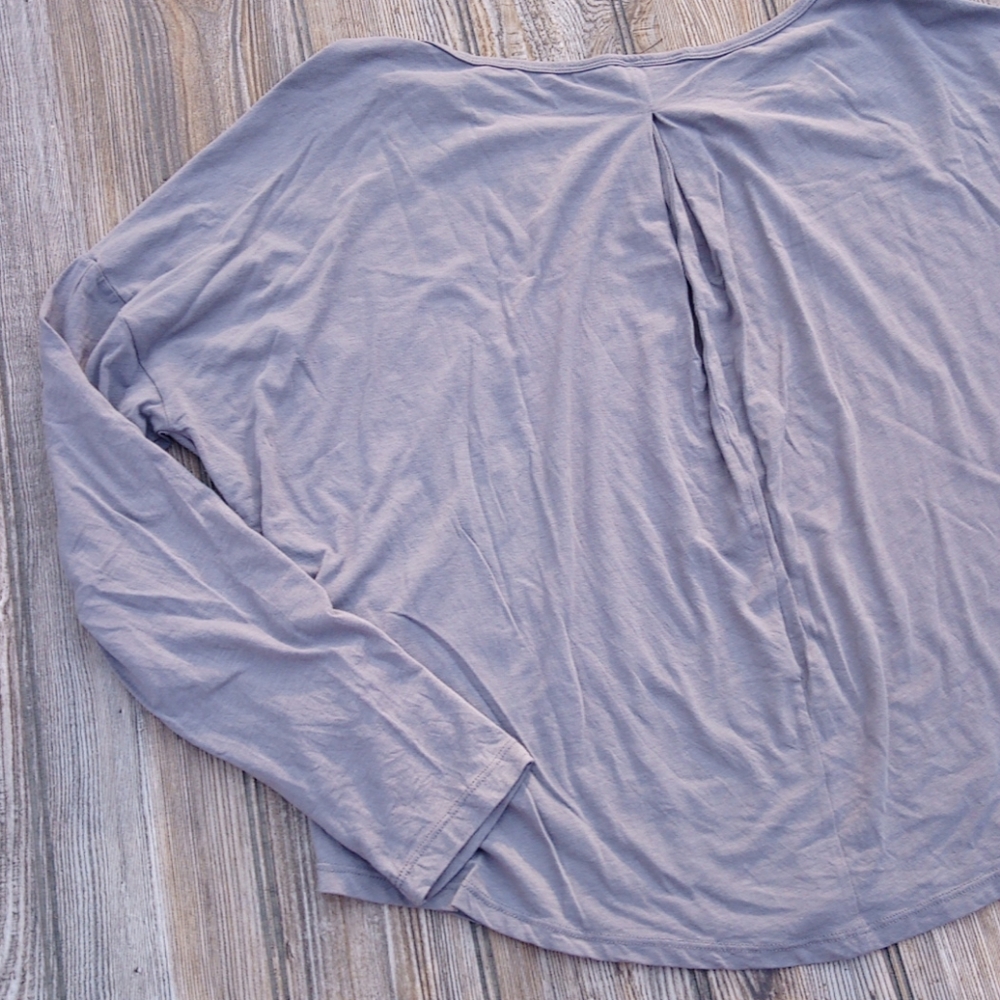 Fabletics Gray Lightweight Athletic Top - image 7